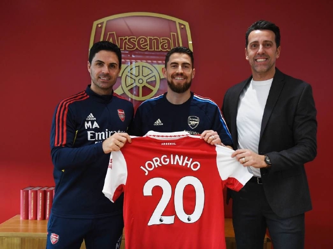 电竞俱乐部与高校合作培训计划启动