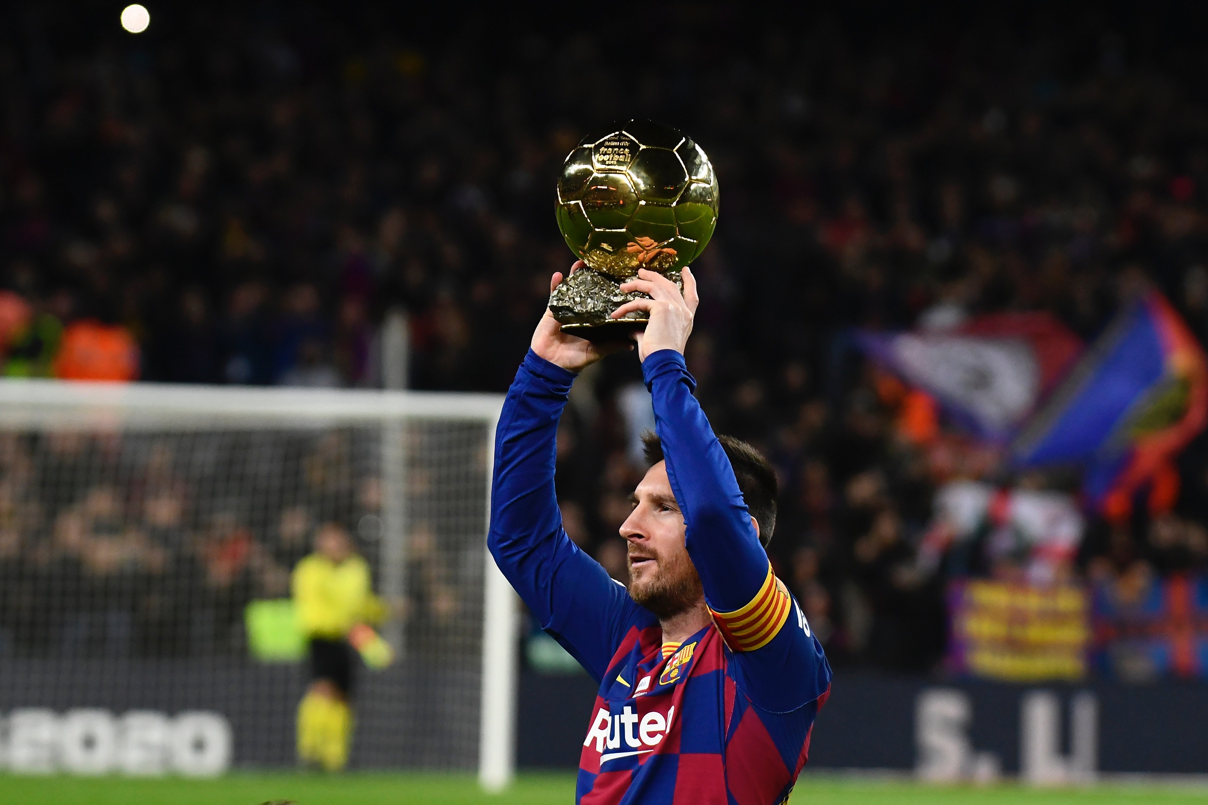 湖人迎背靠背恶战，詹姆斯东契奇带伤作战，雷迪克即将下课