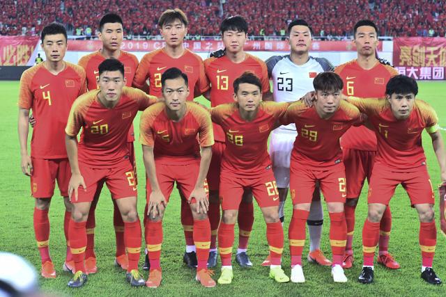 [图]克雷桑梅开二度 山东泰山5-0大胜青岛红狮