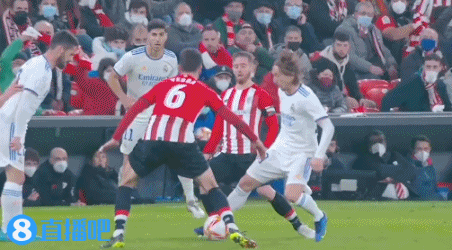 从奥运冠军到德国杯MVP 樊振东的留洋首冠为何让5200名观众沸腾