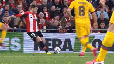 [图]东契奇空砍30+5+11詹姆斯17分 湖人惨败活塞