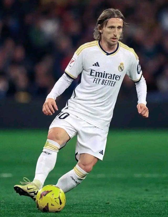 [中超]马纳法造点 吴曦主罚点球一蹴而就