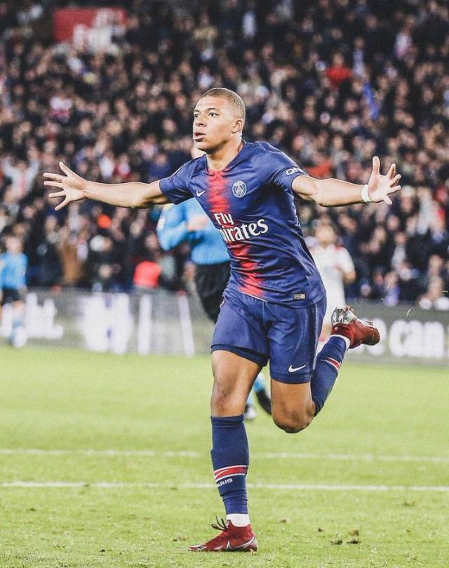 快船从开赛季的连滚带爬到游刃有余，有点幸福！牛逼啊，16-0老登聊发少年狂！