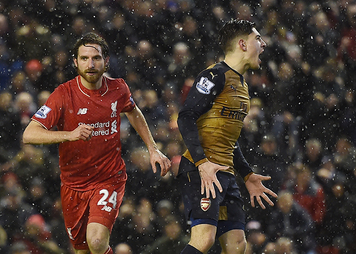 重回原点？曼联“荒诞大戏”永不落幕，新帅上任依旧如此